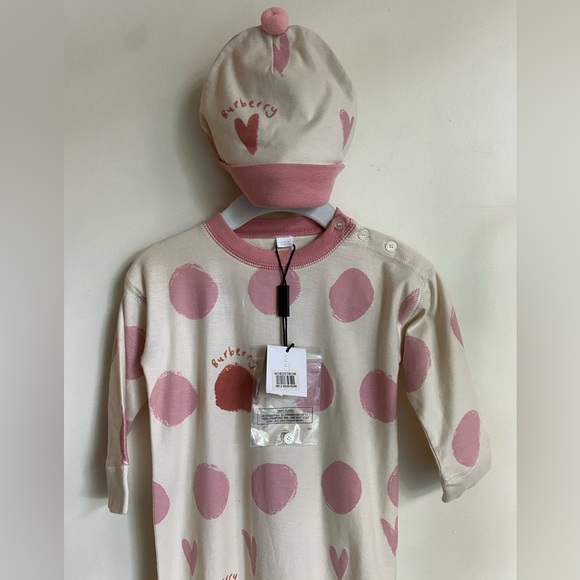 BURBERRY LONDON Girls' Heart Polka Dot Onesie 9M - Picture 2 of 4